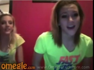 two ladies having a laugh omegle
