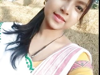 Assamese gf appearing her nude frame