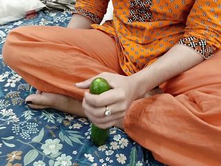 Pakistani Housewife Placing Massive Cucumber in Her Tight Pussy