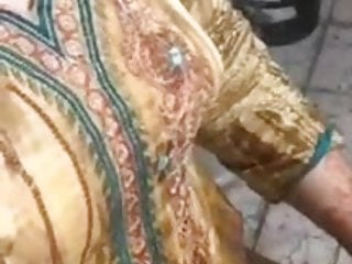 Attractive Desi Lady Appearing Her Boobs and Pussy
