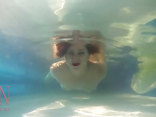 Underwater pussy display. Mermaid fingering masturbation 2
