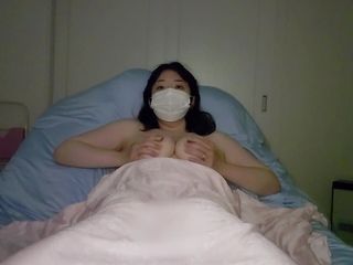 A married girl who feels her pussy rainy at the mattress
