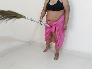 Attractive aunty has intercourse with a brush whilst sweeping the home – Hindi Transparent Audio