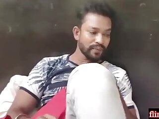 Indian attractive Nokrani fucked via younger boy
