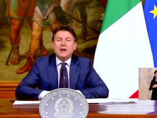 Giuseppe Conte si incazza e lo mette in culo a Salvini e alla Meloni