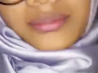 (Malay Viral) Hijab Crimson Bj And Fuck