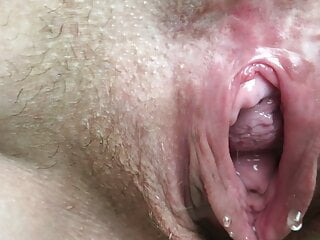 Shut-Up My Huge Open Pissing Pussy