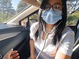 Pinay nurse woman fucked in Public Street throughout the automobile, Pinick up si nurse libreng kantot para sa libreng sakay
