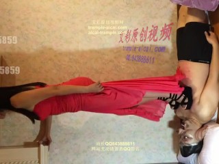 [Taiwan Trample Club]台湾踩踏俱乐部 珊珊女王与猪(建议在移动端观看)