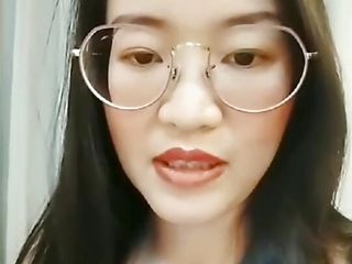 Actual beginner Asian lady ready you in her lodge room